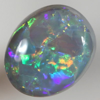 SOLID SEMI BLACK OPAL Bright, crisp rolling flashes 
